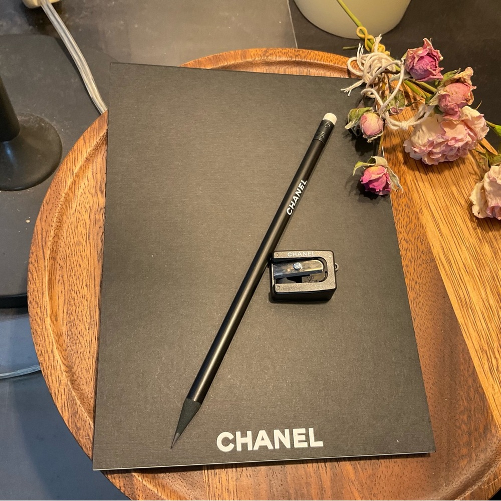 Chanel notebook 📓 stationery set.